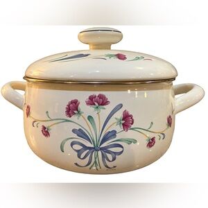 Lenox Poppies on Blue Enamel casserole dish